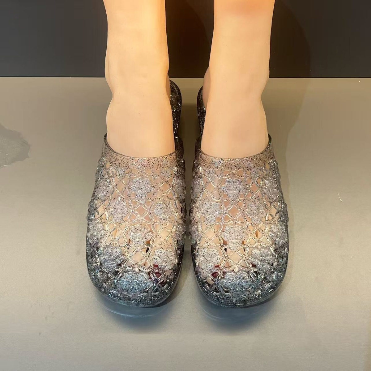 New Sparkling Cut-outs Sandals - Jelly Sandal Women ulasan dan harga