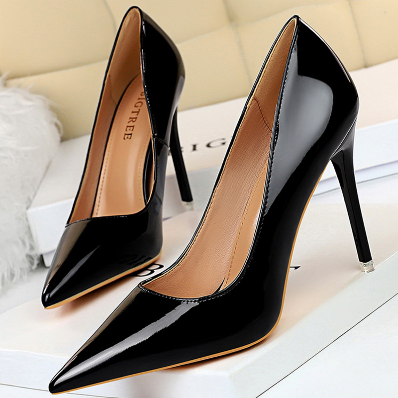 BIGTREE Shoes Patent Leather S - Patent Leather Pump ulasan dan harga